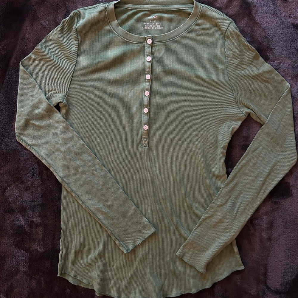Aerie Y2k style henley
